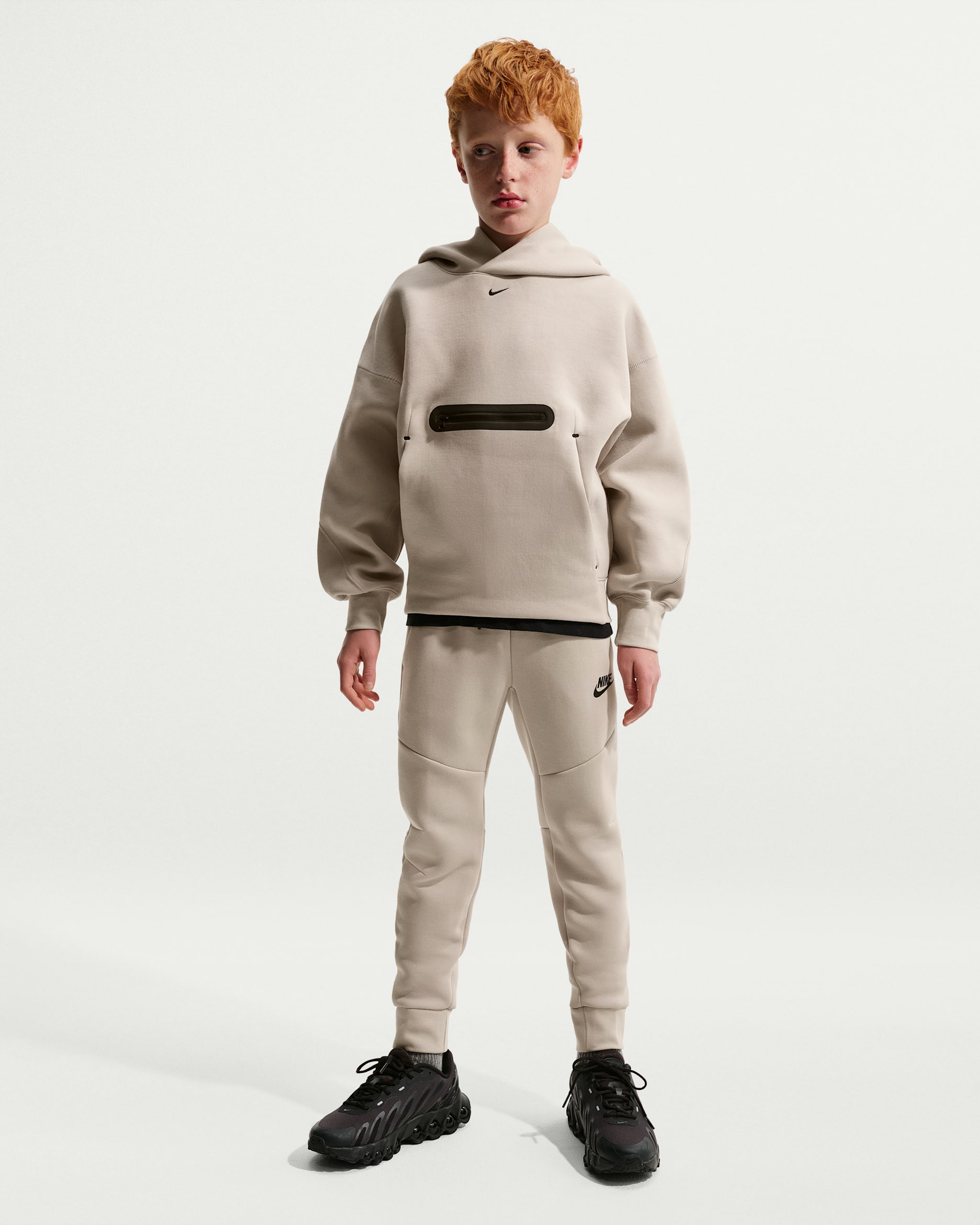 Nike Sportswear Tech Fleece Older Kids' Joggers. Nike ZA